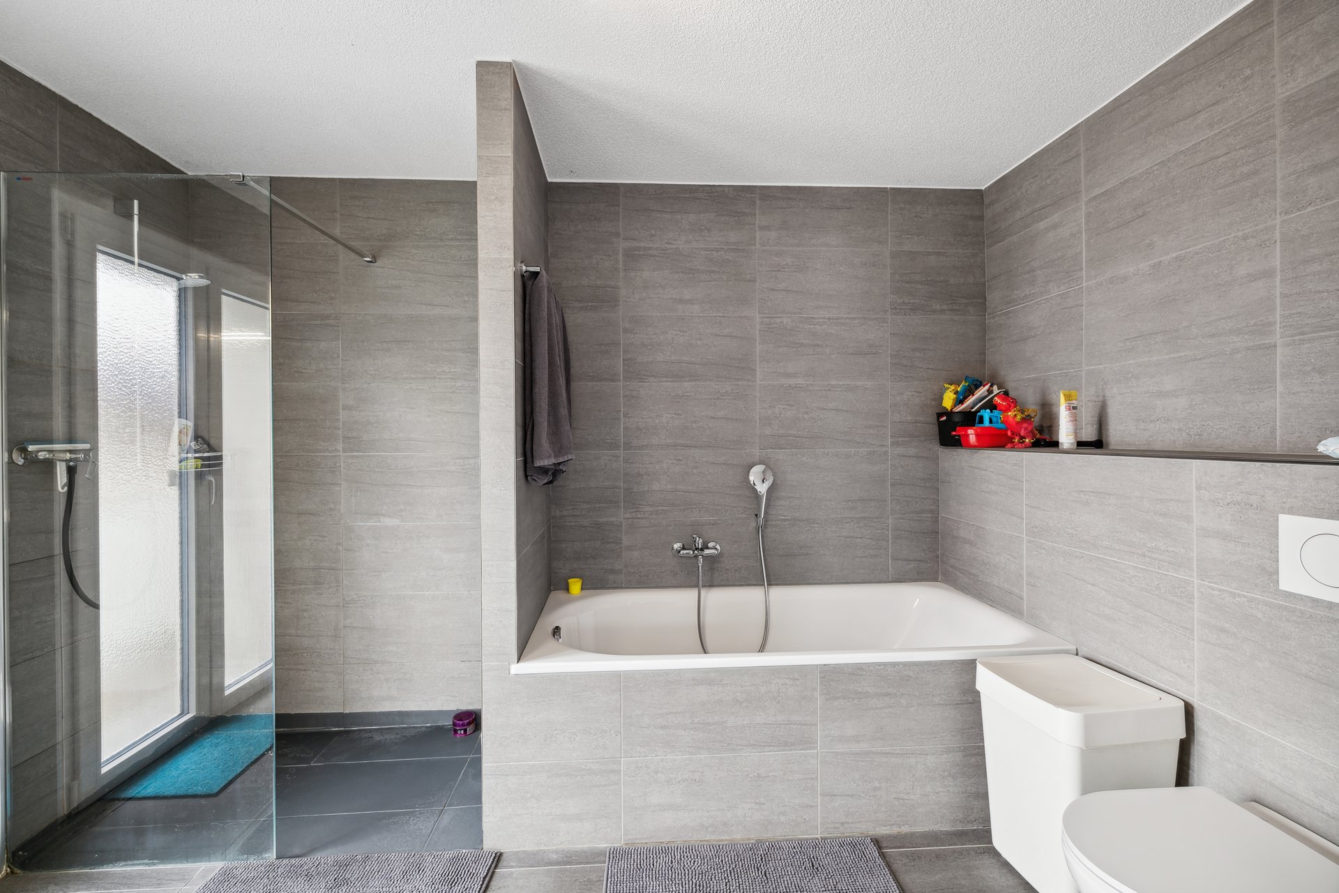 backbone_521587-a_037_web_2024-12-20-082010