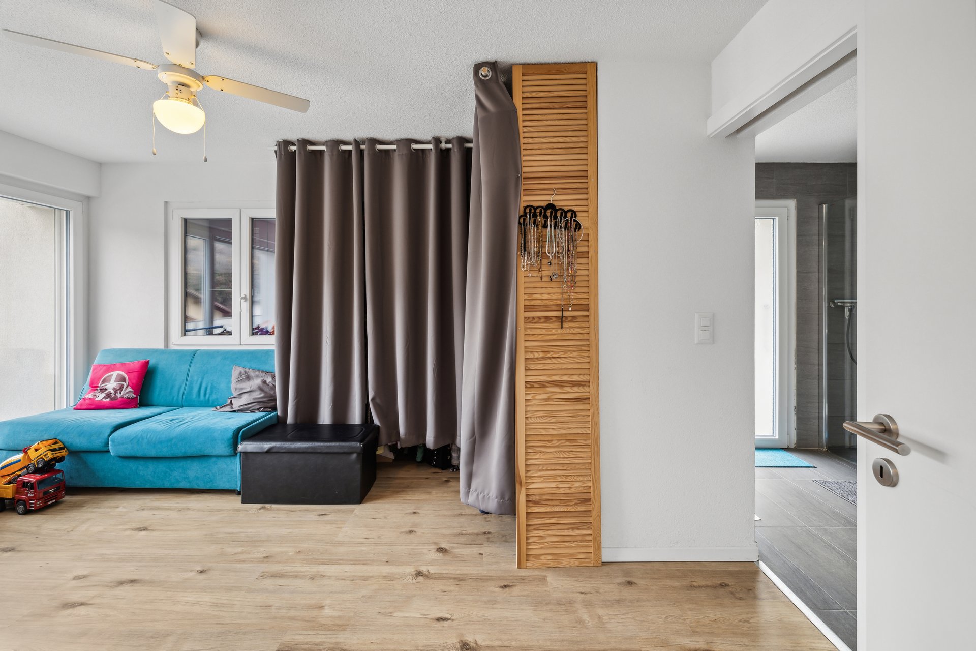 backbone_521587-a_060_web_2024-12-20-082010