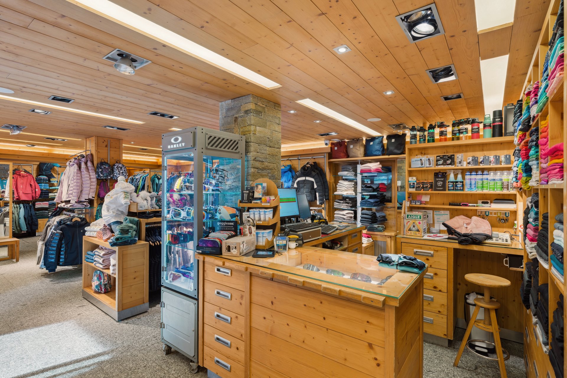 Très belle opportunité, immeuble mixte et fond de commerce à vendre