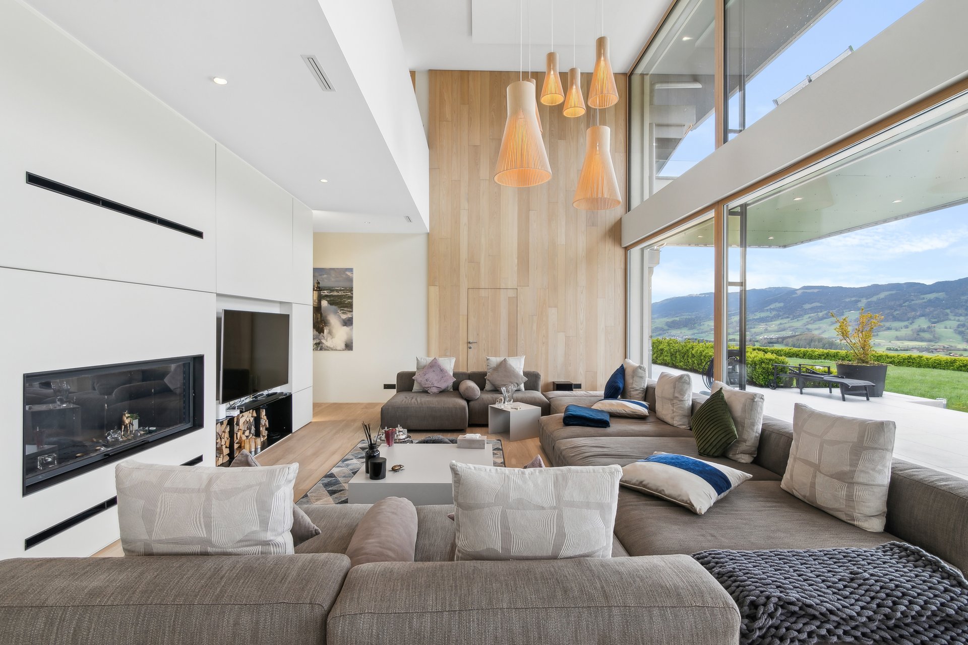 Magnifique propriété exceptionnelle ECO Efficiency avec piscine et vue panoramique