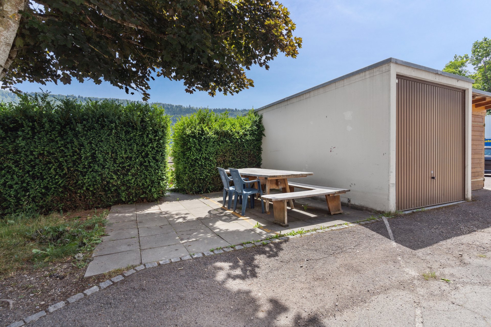 Immeuble de rendement rénové avec goût