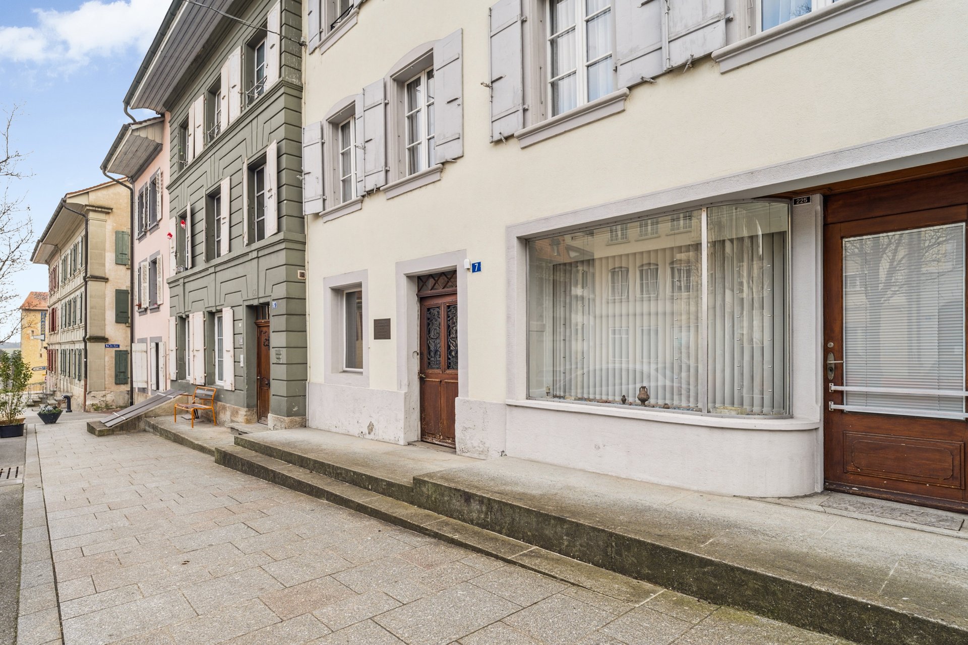 Immeuble de rendement à Oleyres