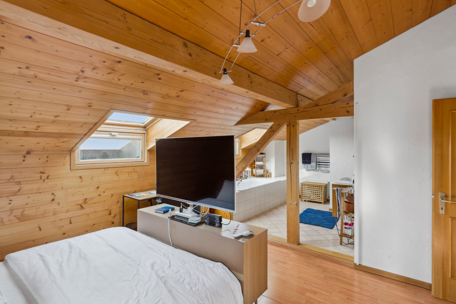 Très belle opportunité, immeuble mixte et fond de commerce à vendre