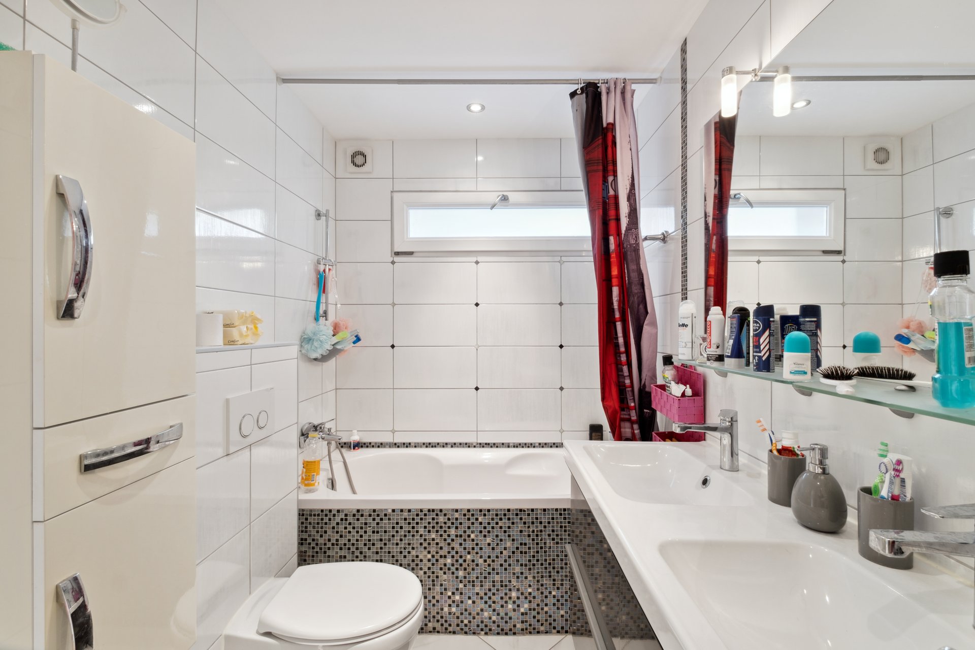 Ravissant immeuble de rendement mixte