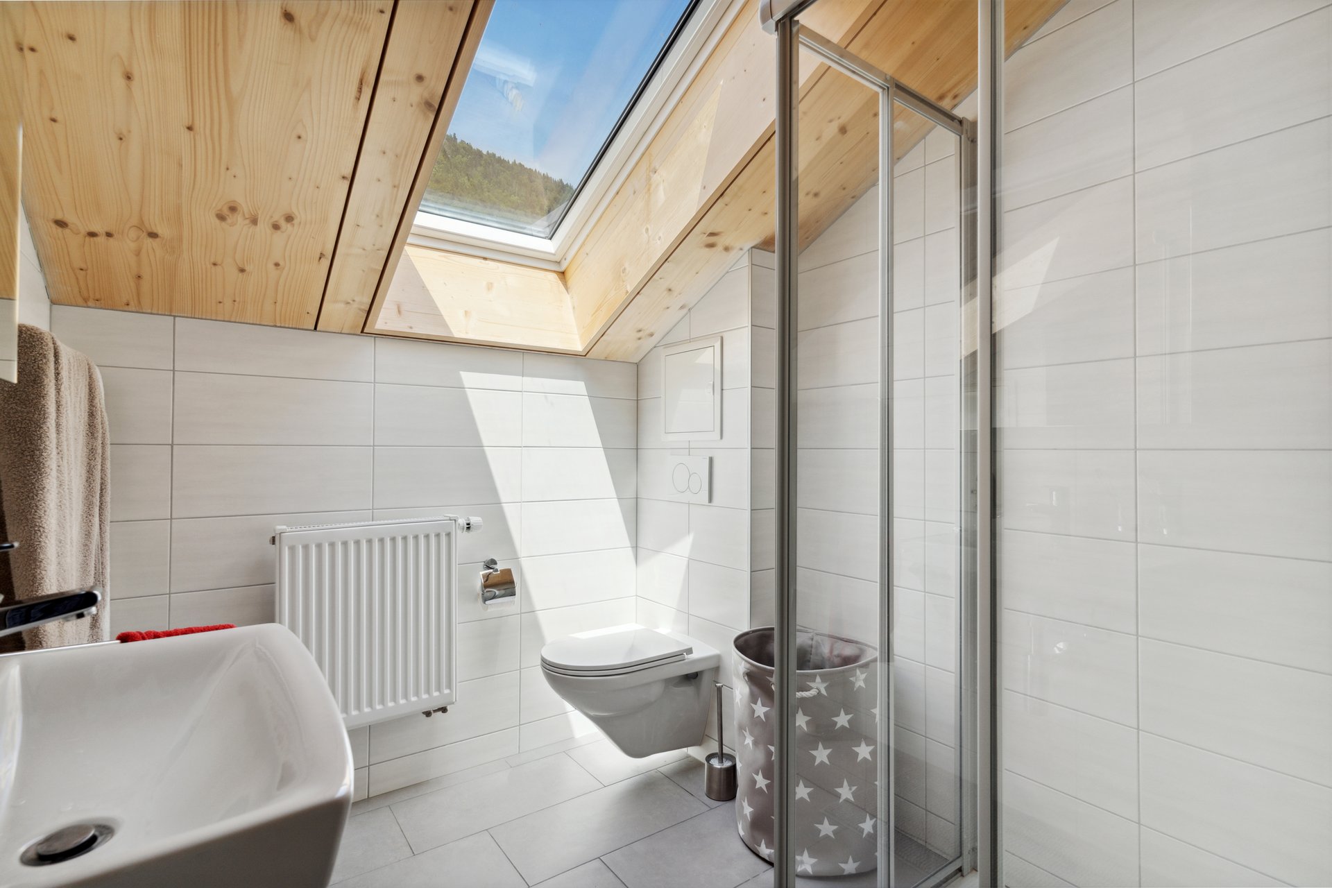 Immeuble de rendement rénové avec goût